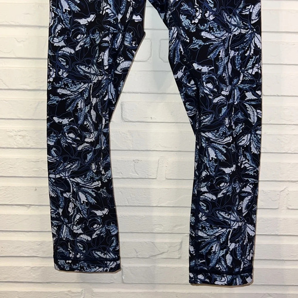 Lululemon Embellished Multi Wunder Under High Rise Cropped Legging, Women’s 4 - Picture 5 of 9